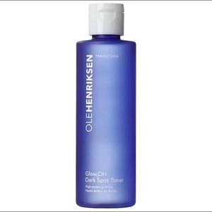 OLEHENRIKSEN
Glow2OH™ Dark Spot Toner